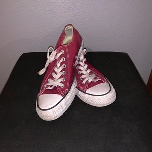 Burgundy converse